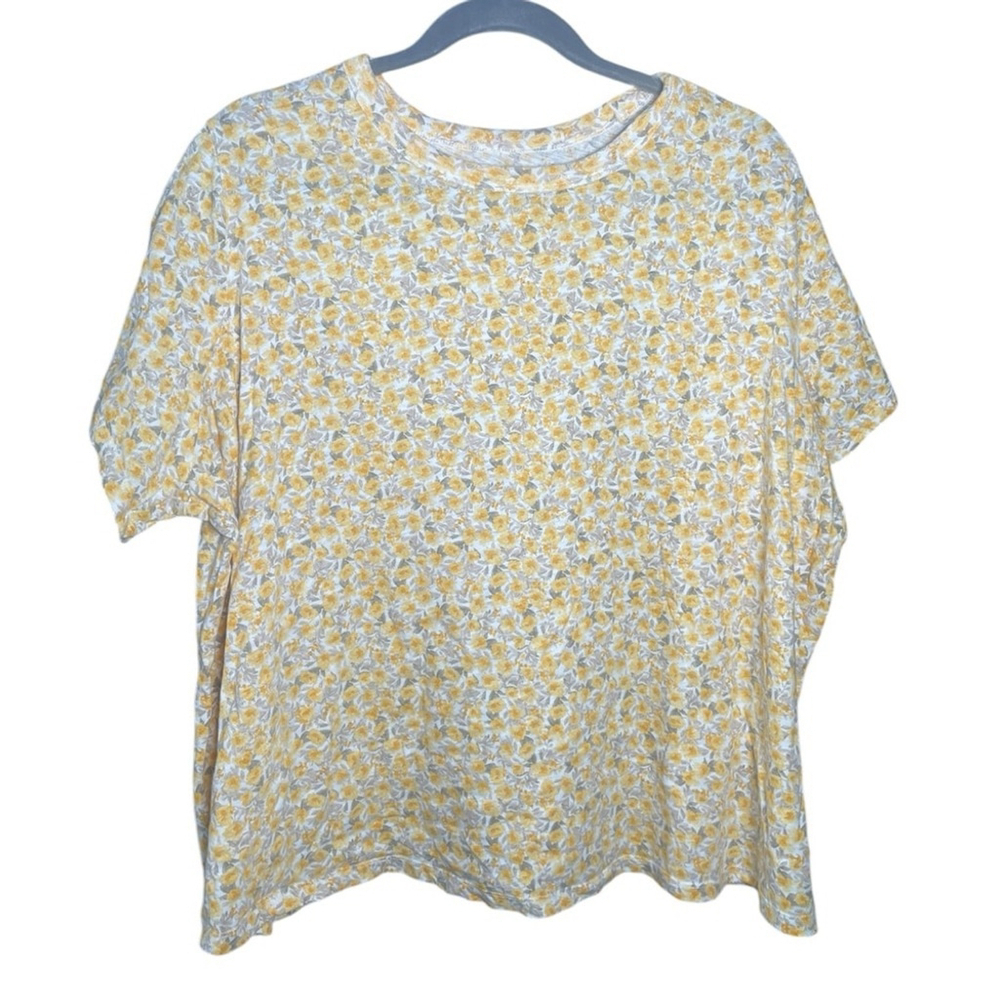 Old Navy 2x Tshirt Top Everywear Tee Shirts Short Sleeve Yellow Floral Cotton 2X